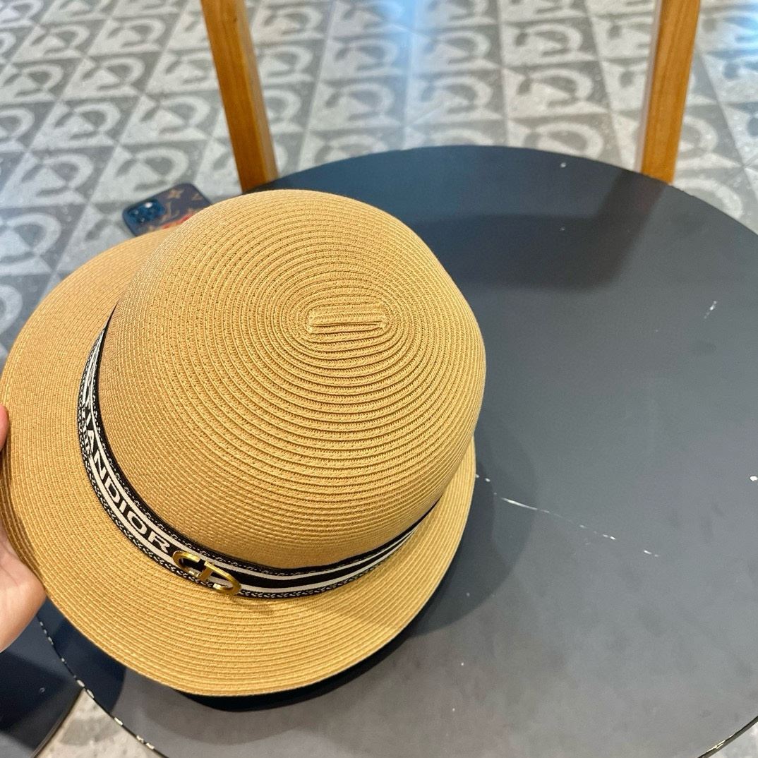 Christian Dior Caps